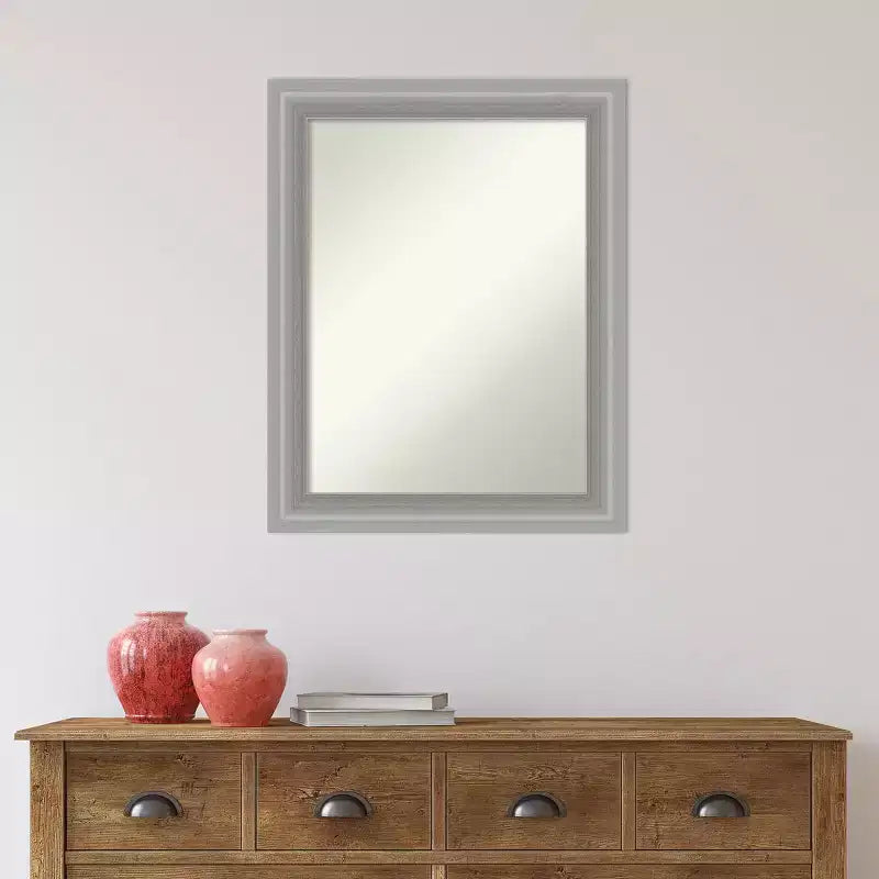 Miroir de salle de bain étroit en nickel poli 23" x 29", sans biseau