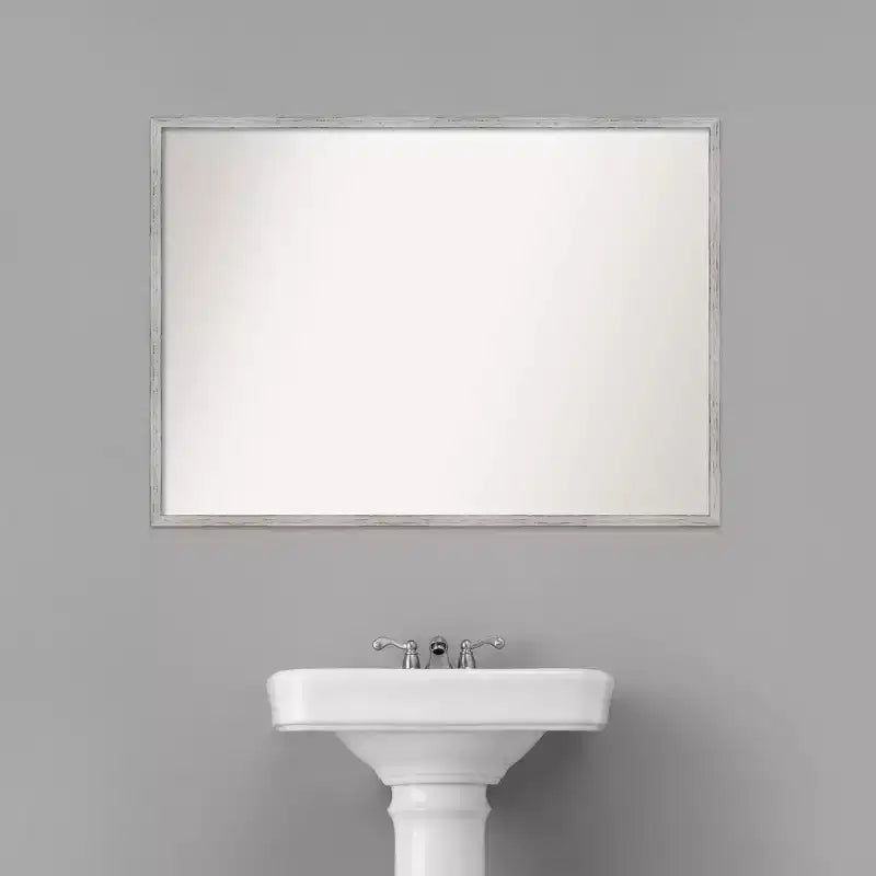 Miroir mural de salle de bain blanc étroit en bois, 39" x 28", sans biseau