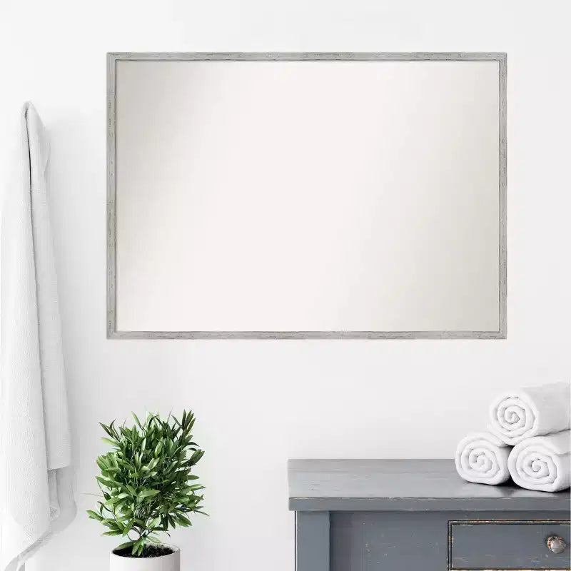 Miroir mural de salle de bain blanc étroit en bois, 39" x 28", sans biseau