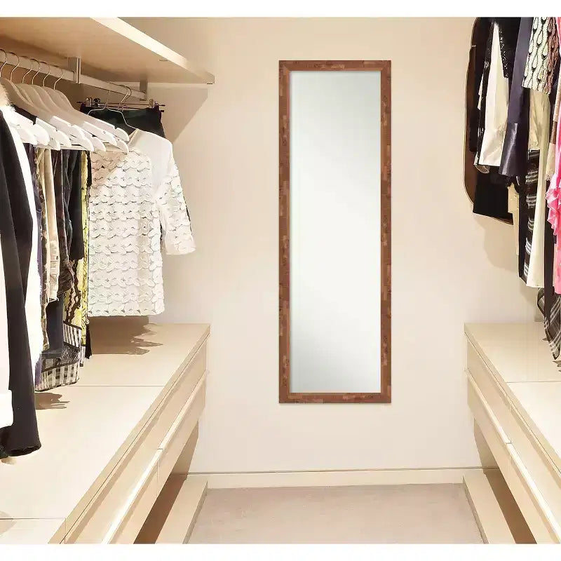 Miroir pleine longueur à suspendre de 43,18 cm x 129,54 cm, en bois de pacanier clair, sans biseau