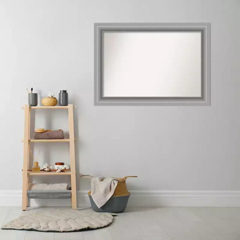 Miroir mural rectangulaire 42" x 30" en nickel poli, sans biseau