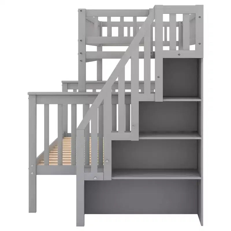 Lit superposé jumeau sur grand lit avec escalier et rangement