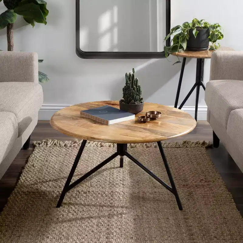 Table basse ronde en bois, finition naturelle, style moderne du milieu du siècle