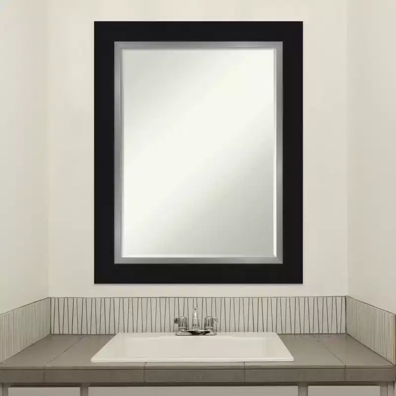 Armoire de chambre avec tringle et étagères, meuble de rangement autoportant